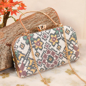 Single Ikat Patola Clutch