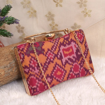 Single Ikat Patola Clutch