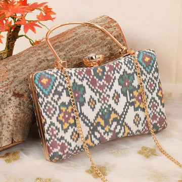 Single Ikat Patola Clutch