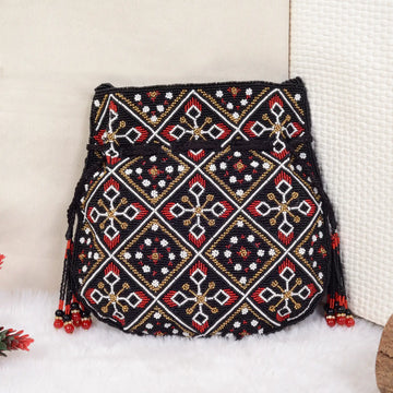 Moti Patola Beaded Batva