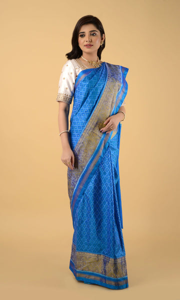 Rajkoti Patola Saree Bouti Chex