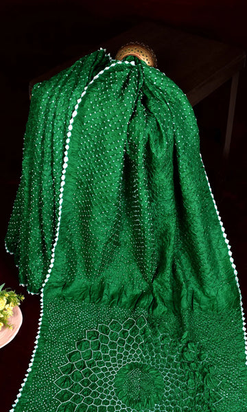Makadi Bandhani Saree