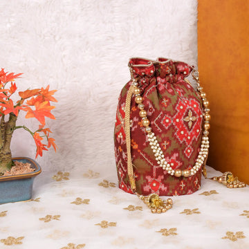 Single Ikat Patola Batwa