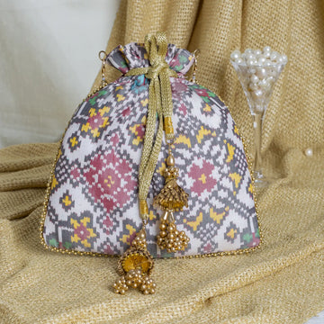 Single Ikat Patola Batwa