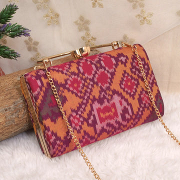 Single Ikat Patola Clutch