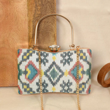 Single Ikat Patola Clutch
