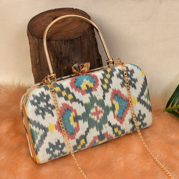 Single Ikat Patola Clutch