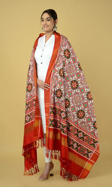 Double Ikat Patola Dupatta Nau Ratan