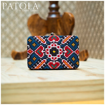 Double Ikkat Patola Clutch Manekchowk