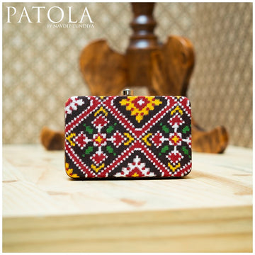 Double Ikkat Patola Chanda Memorable 1