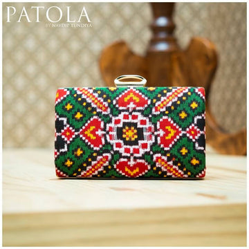 Double Ikkat Patola Clutch Manekchowk