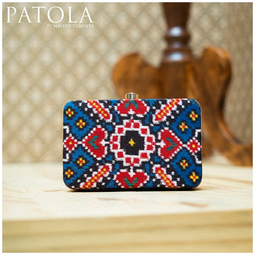 Double Ikkat Patola Clutch Manekchowk