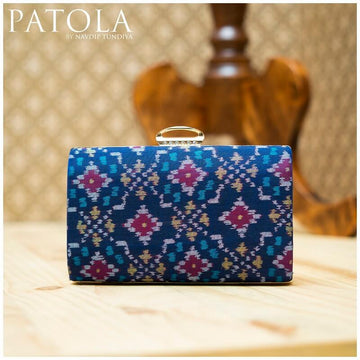 Single Ikkat Patola Clutch Chanda Memorable 22