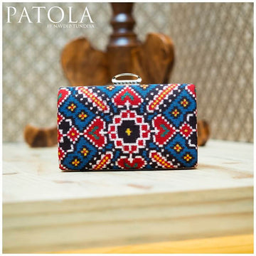 Double Ikkat Patola Clutch Manekchowk