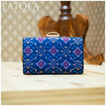 Single Ikkat Patola Clutch Chanda Memorable 101
