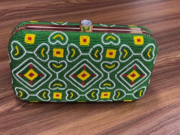 Moti Patola Clutch Pan Chanda