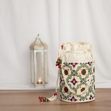Moti Beaded Batwa Chanda