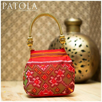 Single Ikkat Nau Ratan Handbag