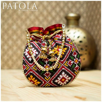 Double Ikkat Patola Batva Chanda