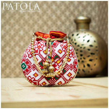Double Ikkat Patola Batva Nau Ratan