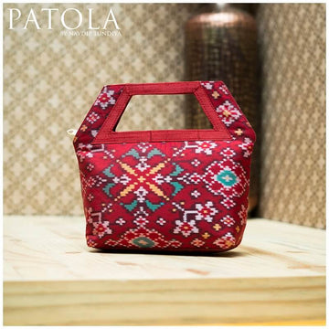 Single Ikkat Nau Ratan Patola Handbag