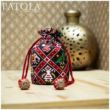 Double Ikkat Patola Motif