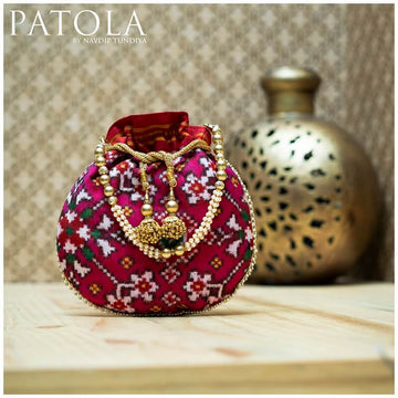 Double Ikkat Patola Batva Nau Ratan