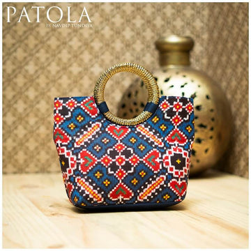 Double Ikkat Patola Manekchowk Handbag