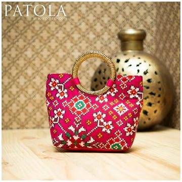 Double Ikkat Patola Nau Ratan Handbag