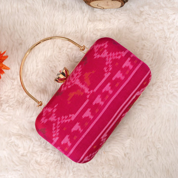 Single Ikat Patola Clutch