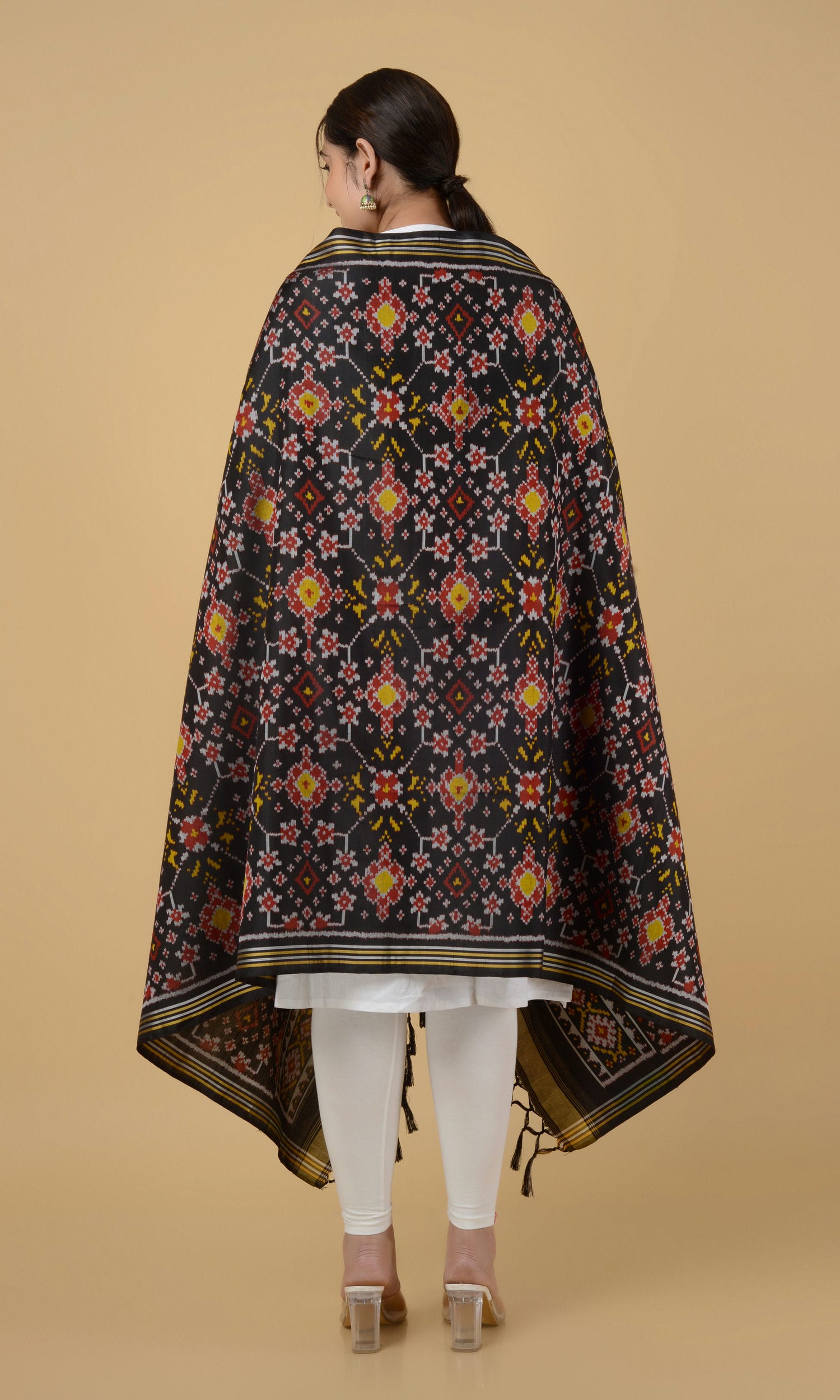 Single Ikat Patola Dupatta Nau Ratan