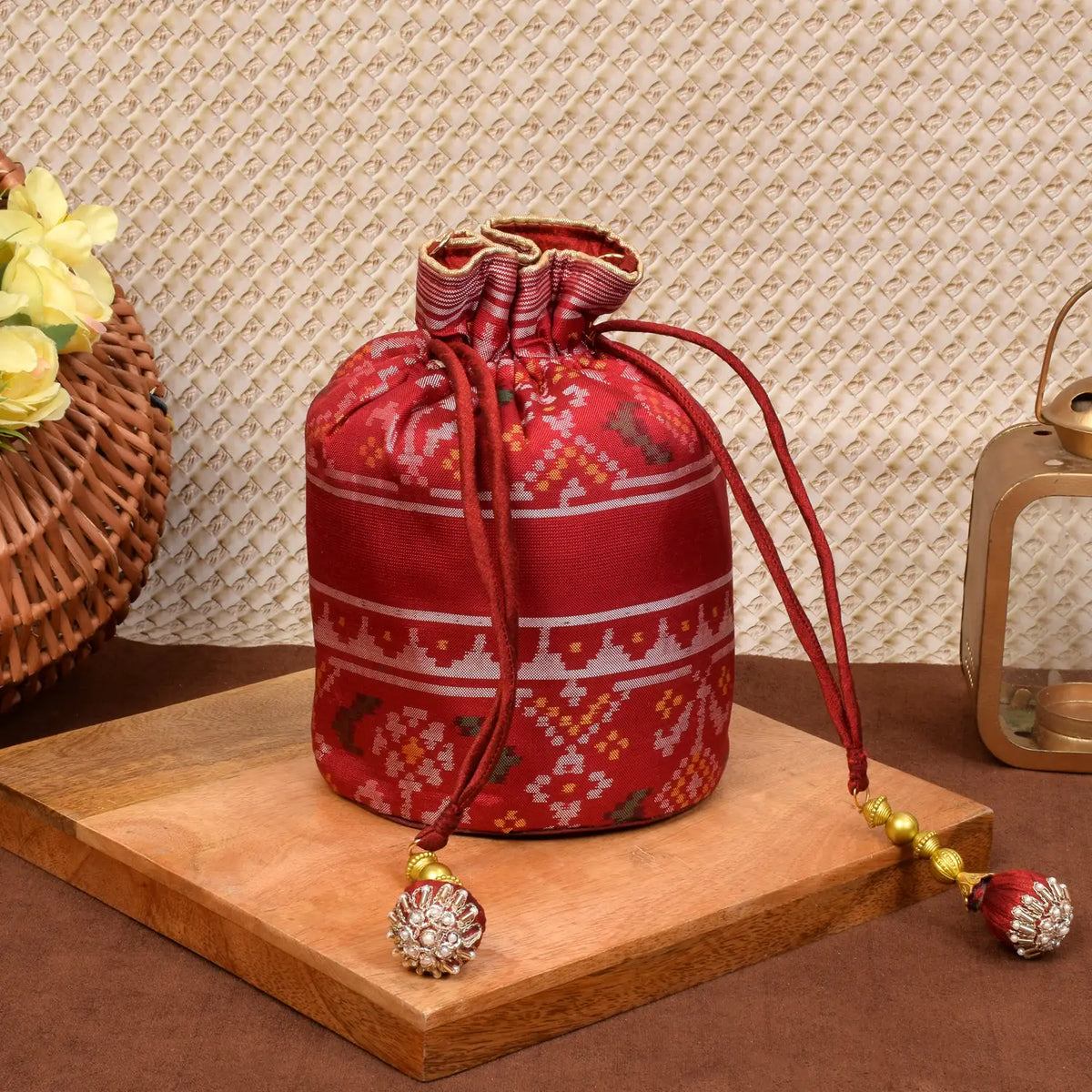 Red Batwa Single Ikat Patola Batwa – My Store