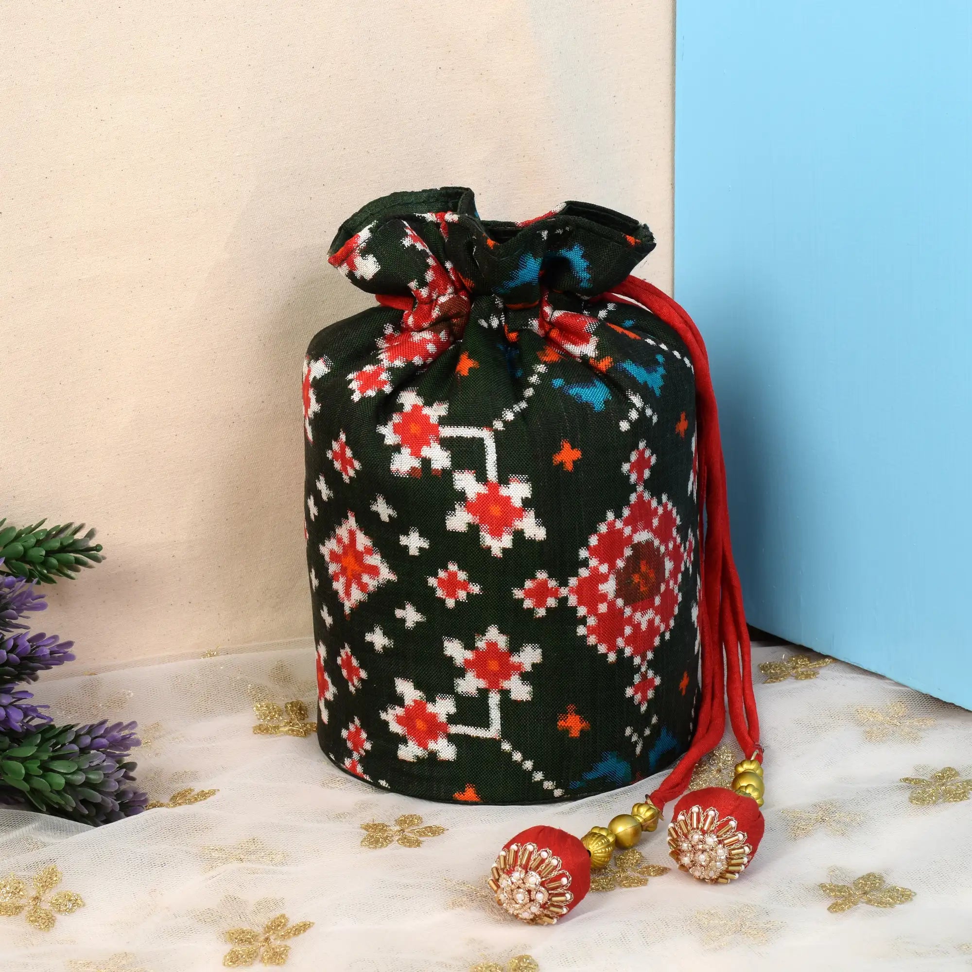 Double Ikat Patola Batwa