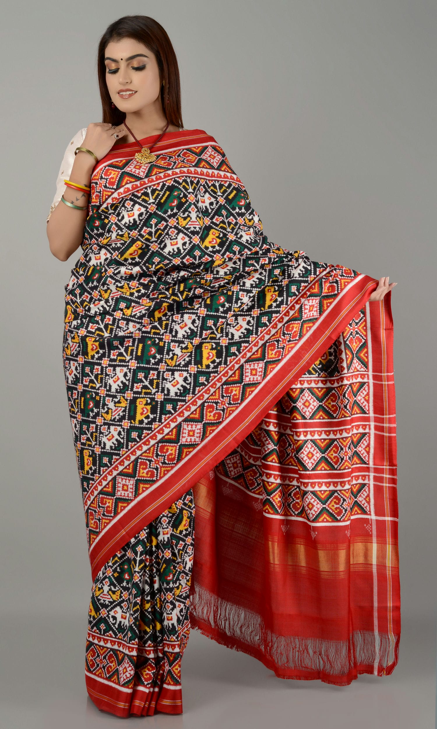 Double Ikat Patola Saree Nari Kunj