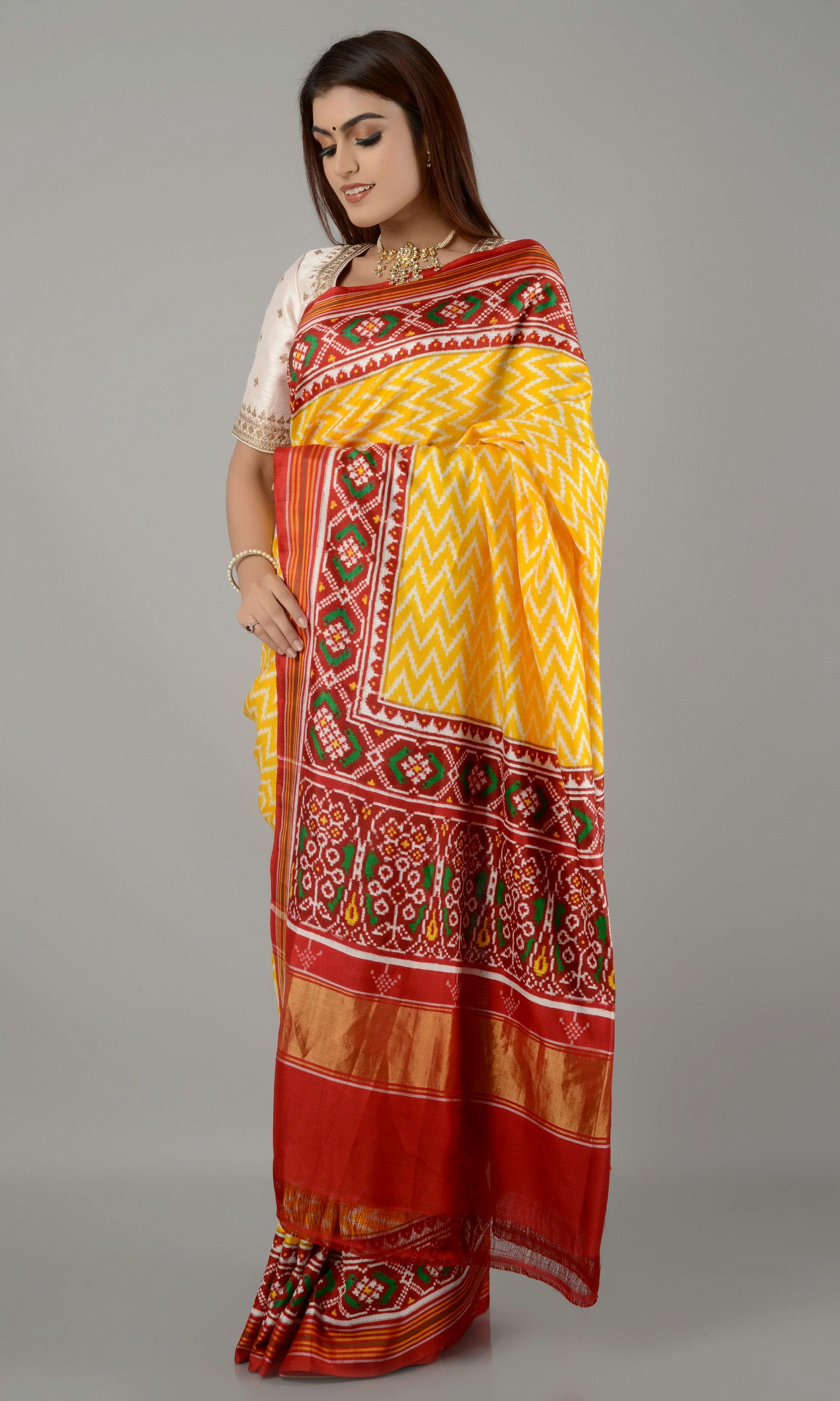 Double Ikat Patola Saree Laheriya
