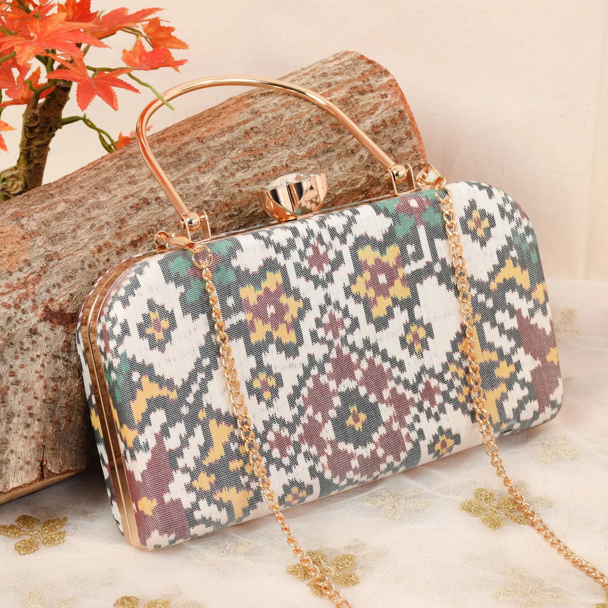 Single Ikat Patola Clutch