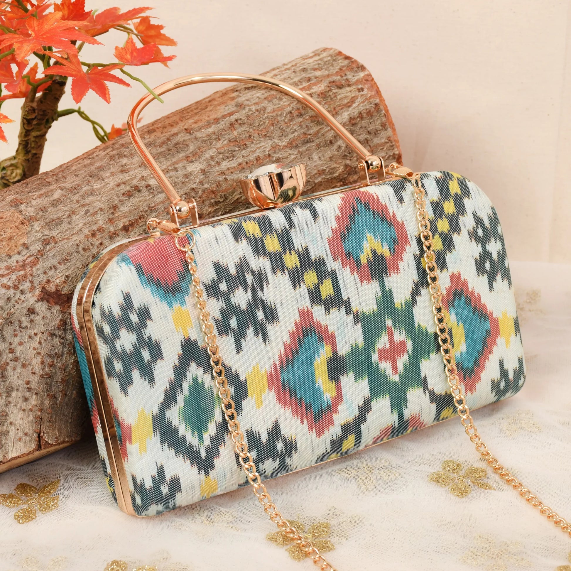 Single Ikat Patola Clutch