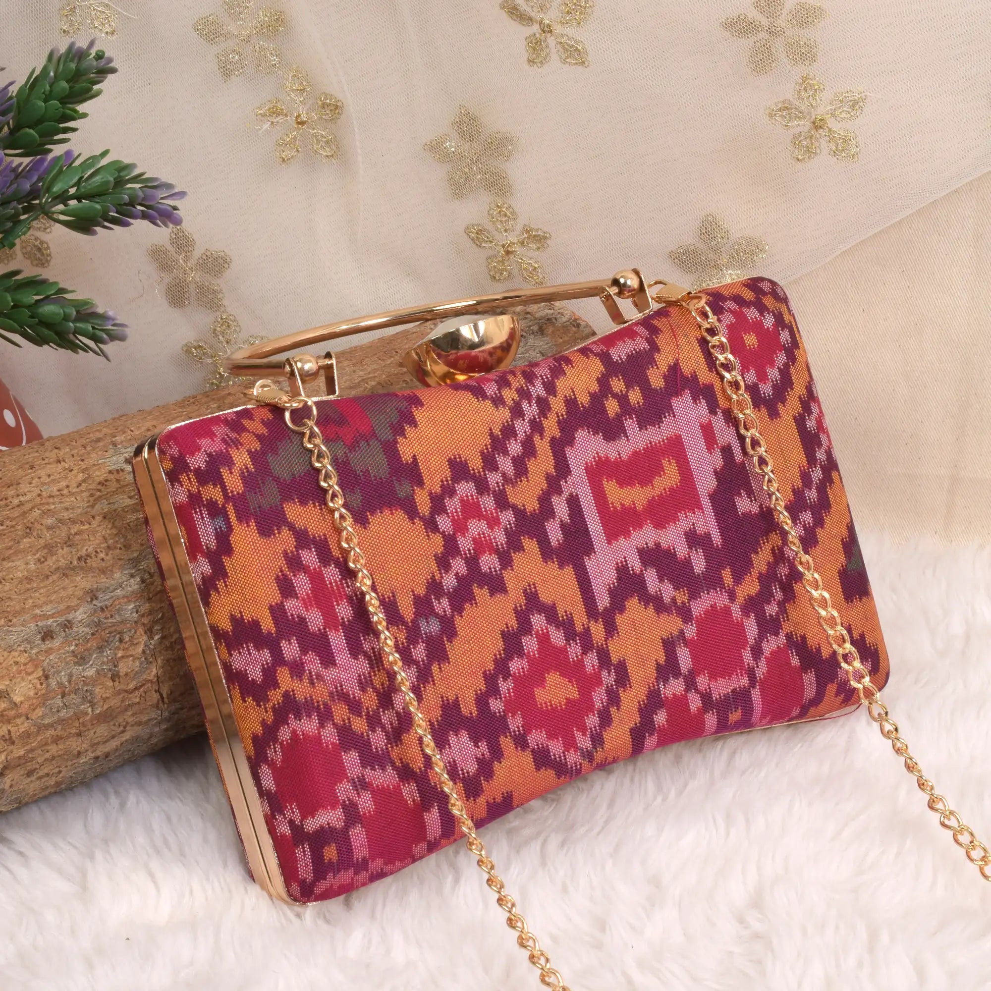 Single Ikat Patola Clutch