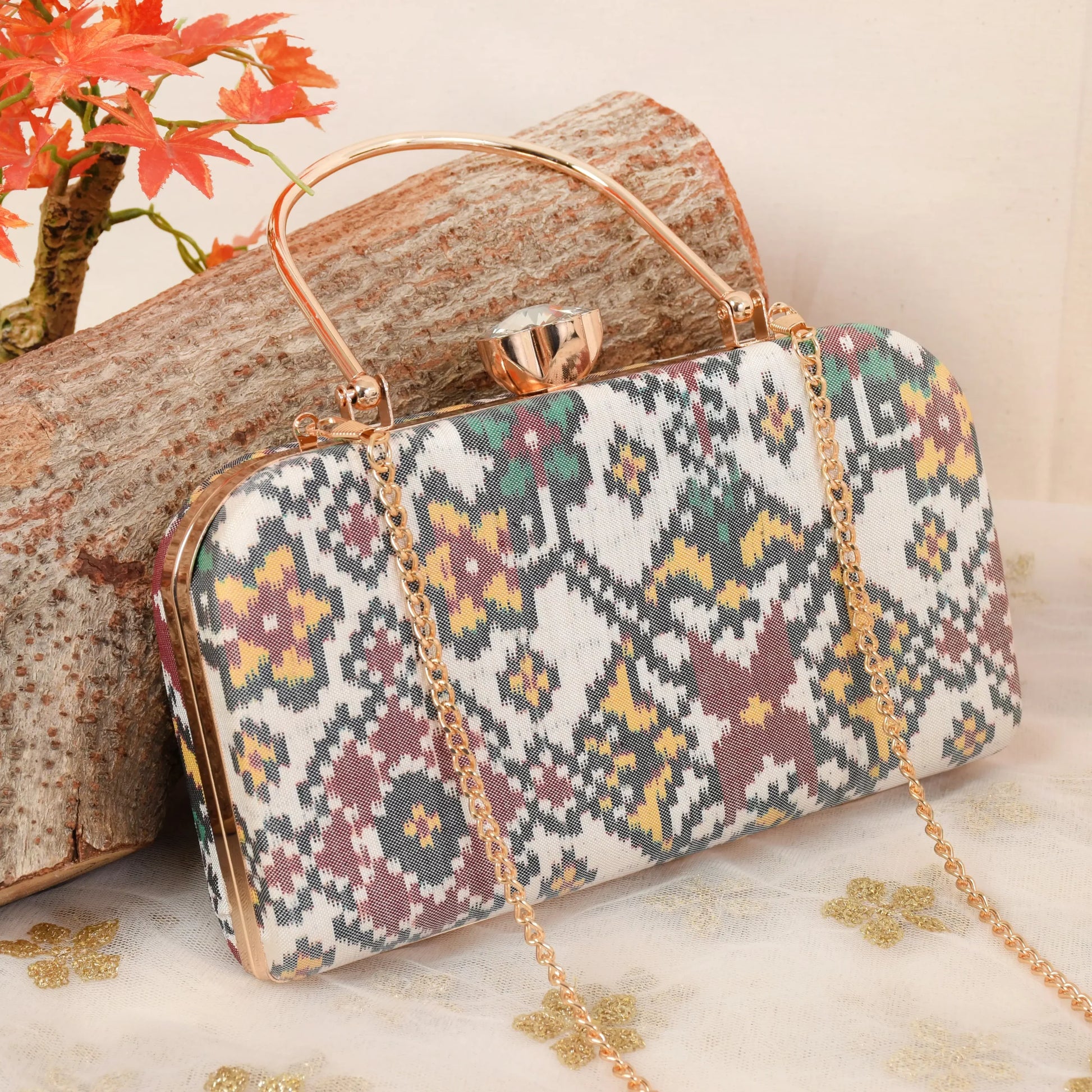 Single Ikat Patola Clutch