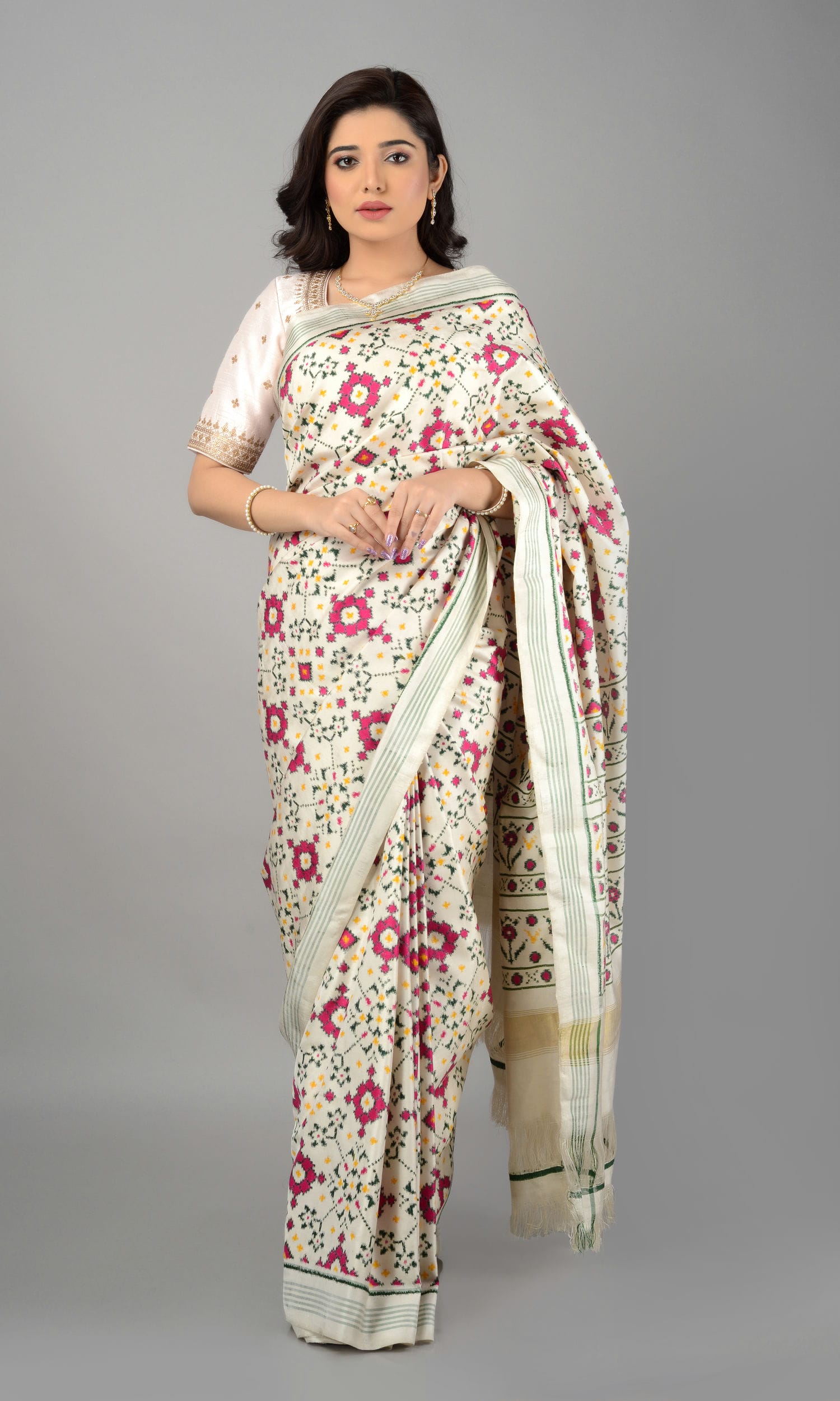 Double Ikat Patola Saree Nau Ratan