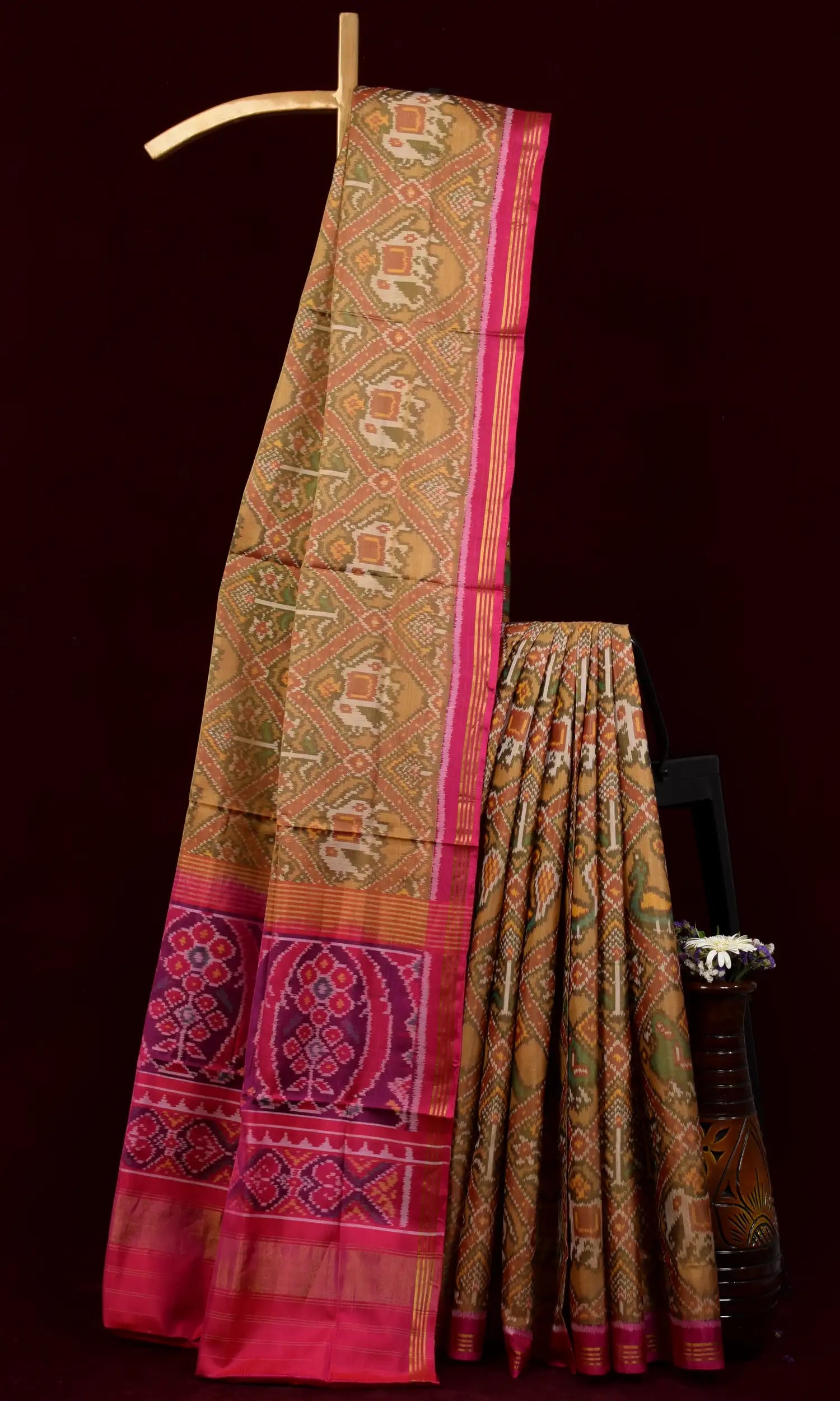 Single Ikat Patola Saree