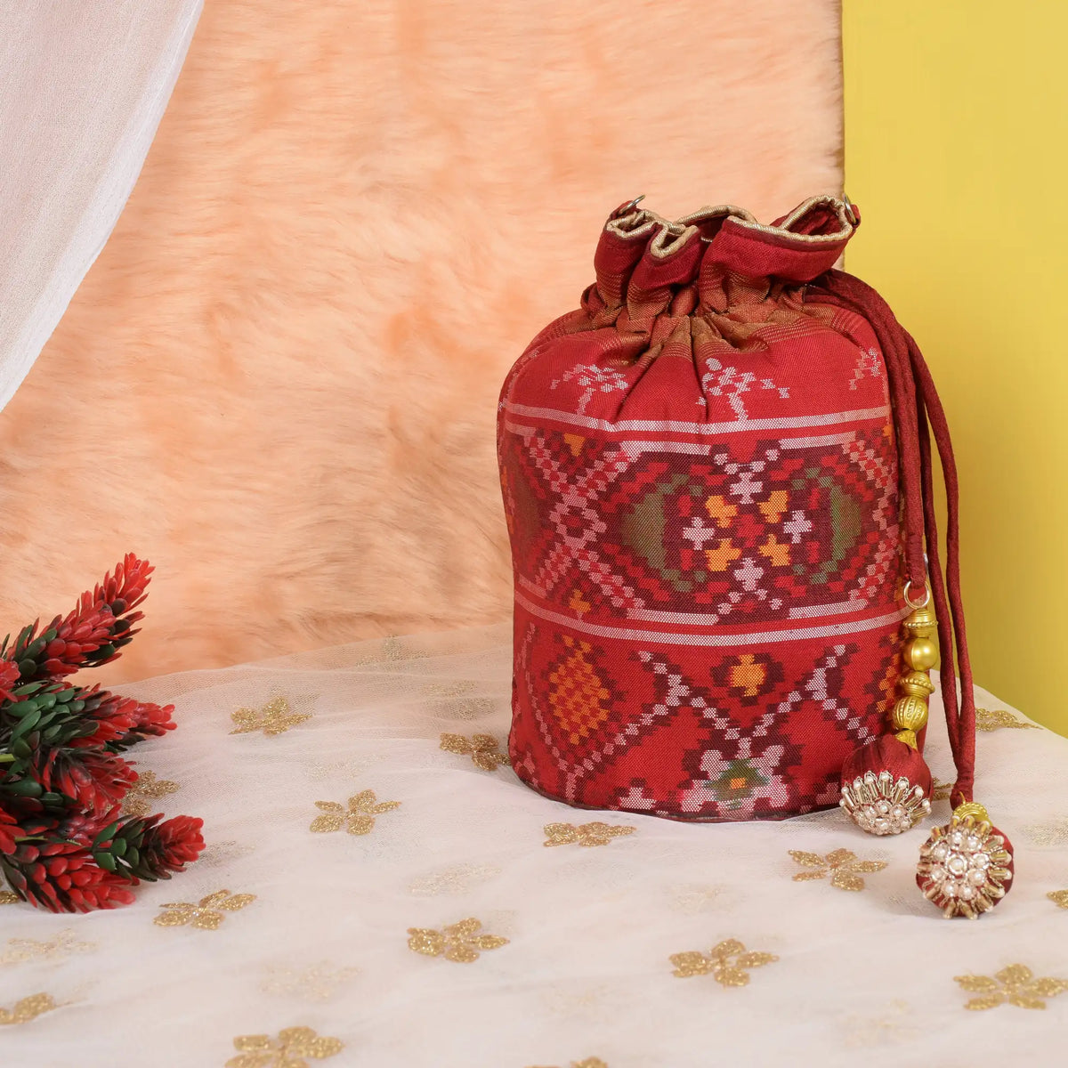Red Batwa Single Ikat Patola Batwa – My Store