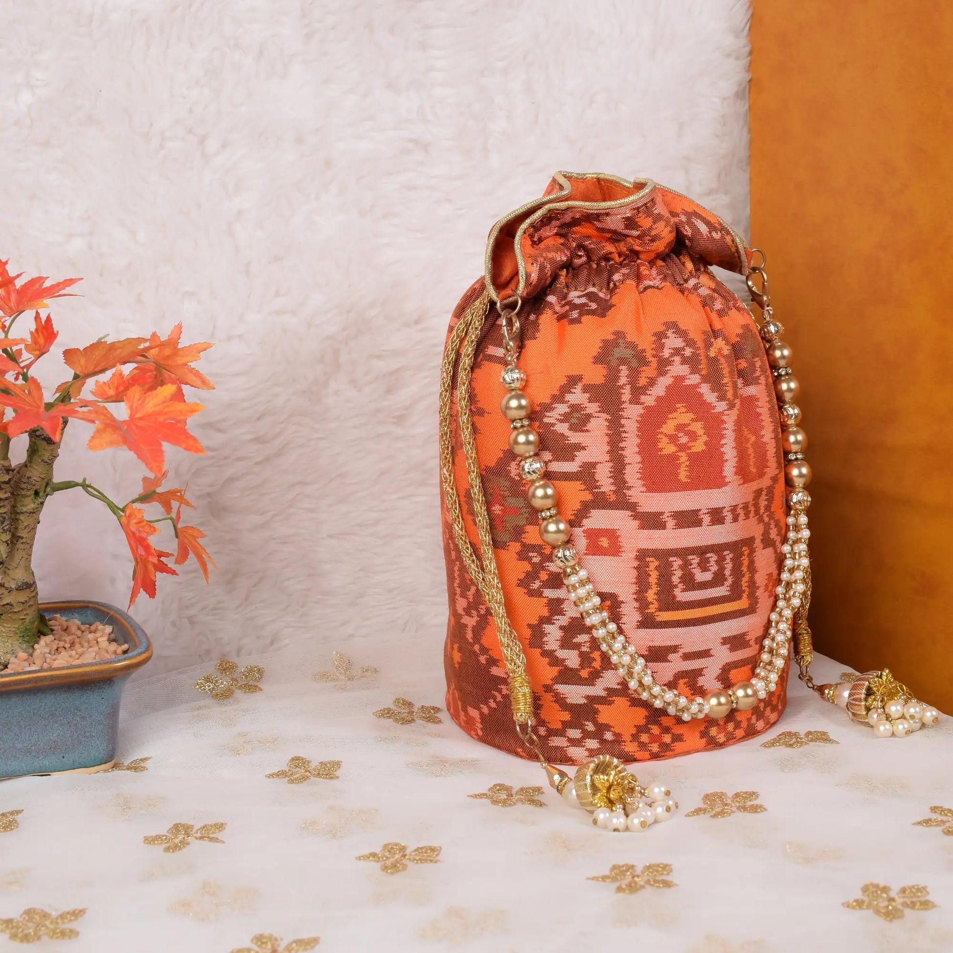 Single Ikat Patola Batwa