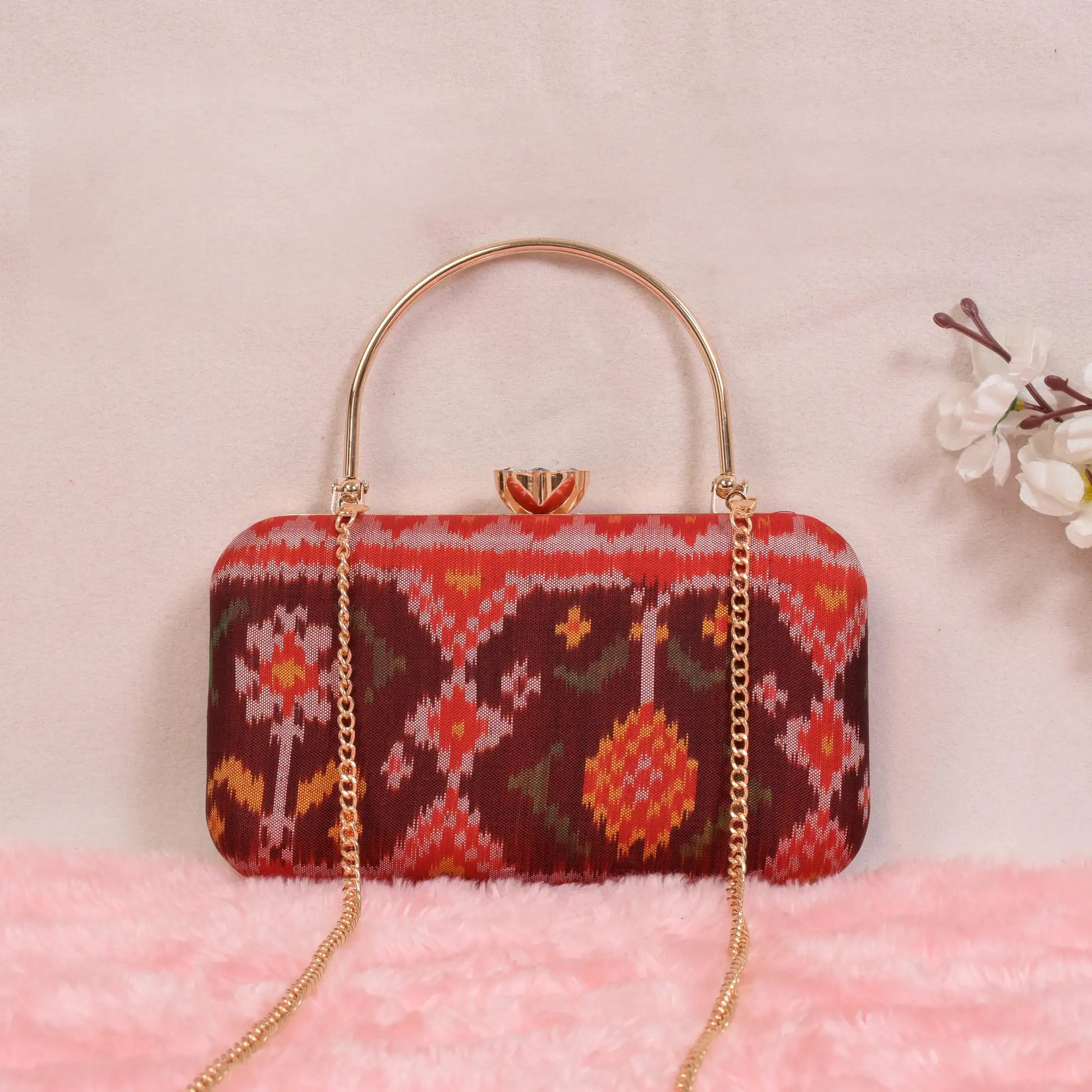 Single Ikat Patola Clutch