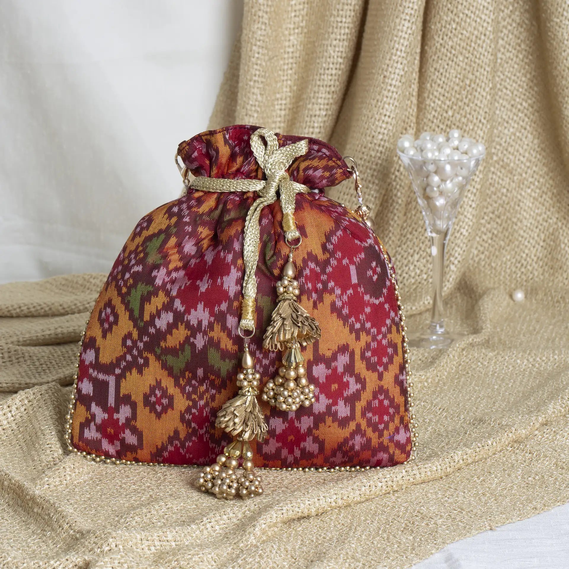 Single Ikat Patola Batwa