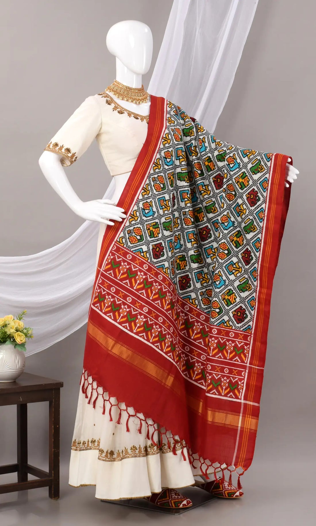 Double Ikat Patola Dupatta