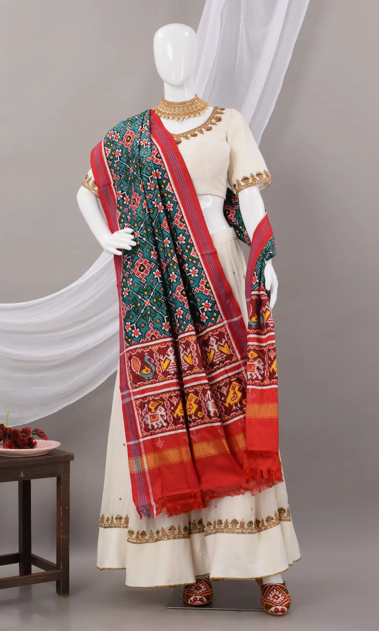 Double Ikat Patola Dupatta