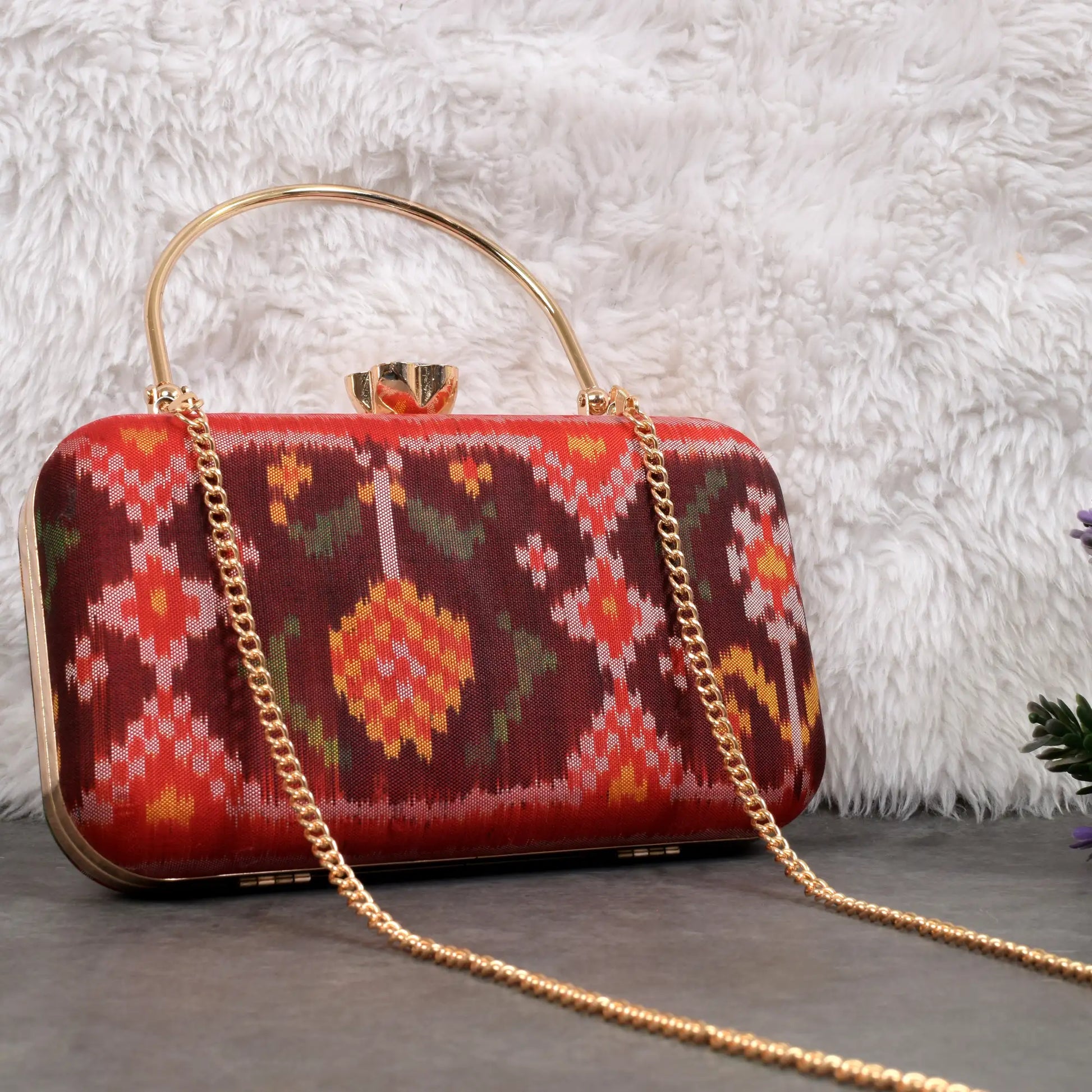 Single Ikat Patola Clutch