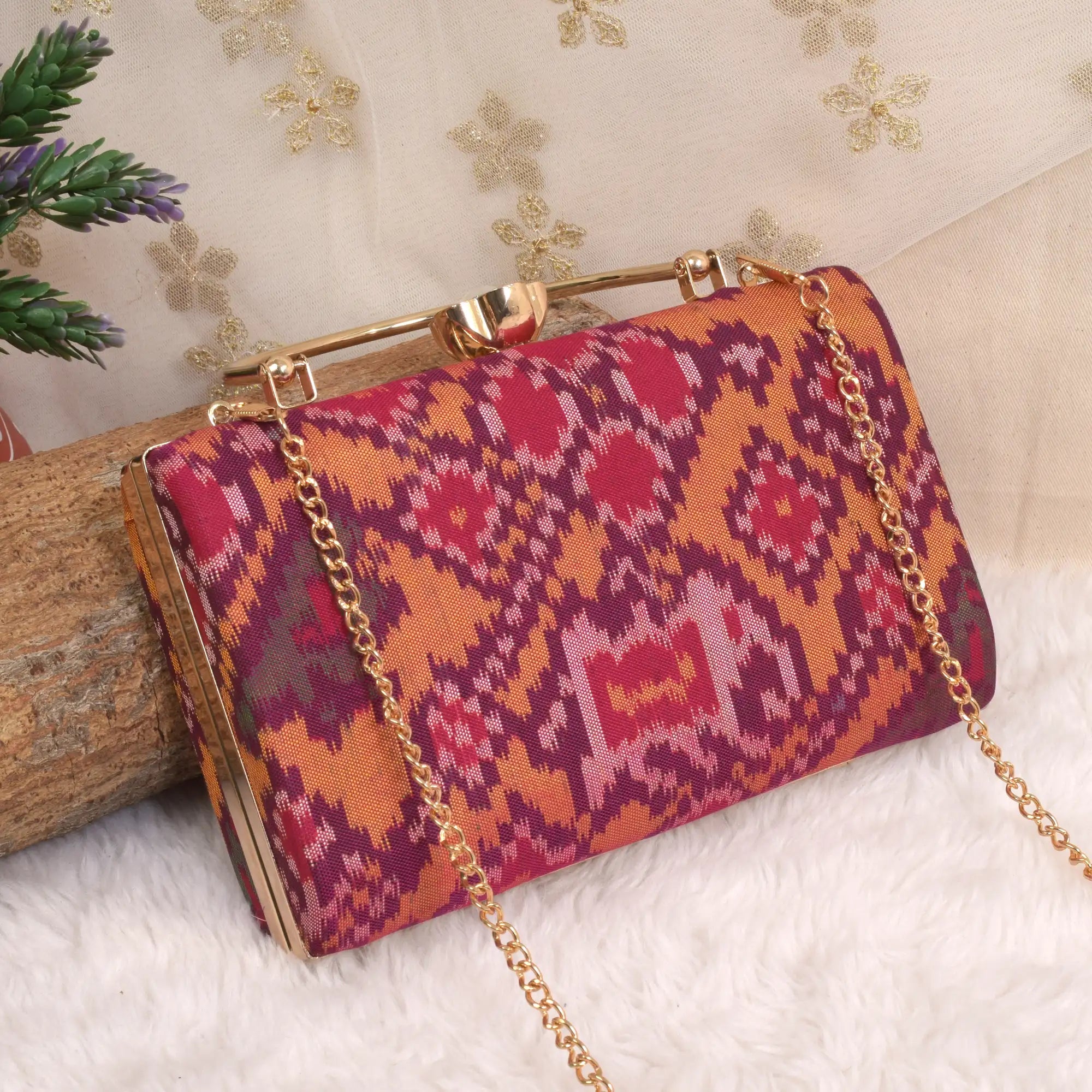 Single Ikat Patola Clutch