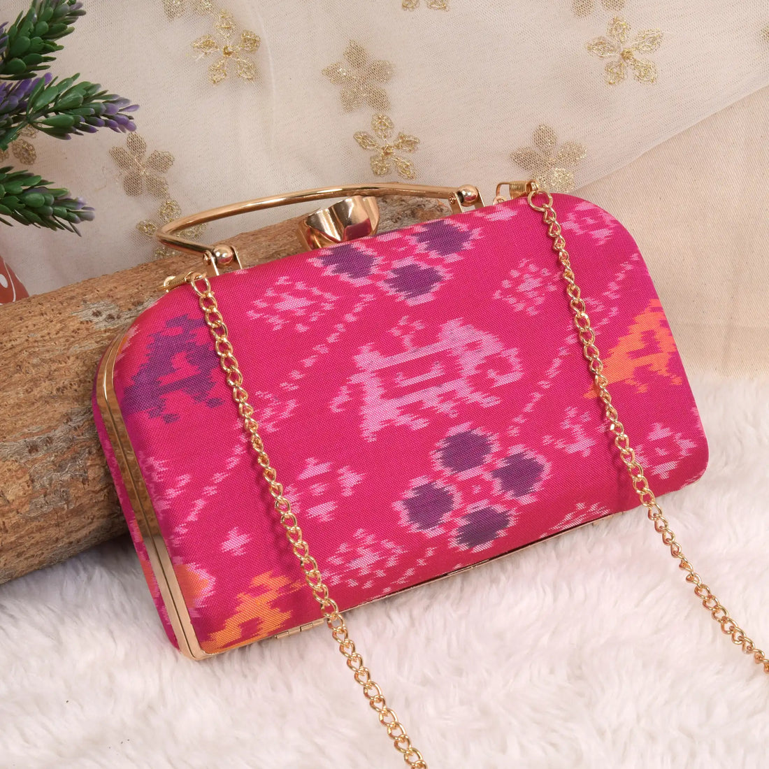Single Ikat Patola Clutch